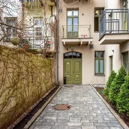 Modern Arizona Old Town Dietla Balcony Daire